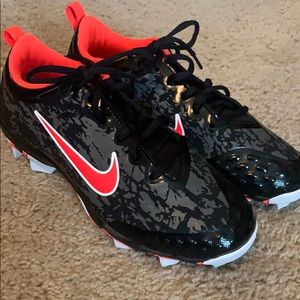 Nike Cleats Size 5.5’s